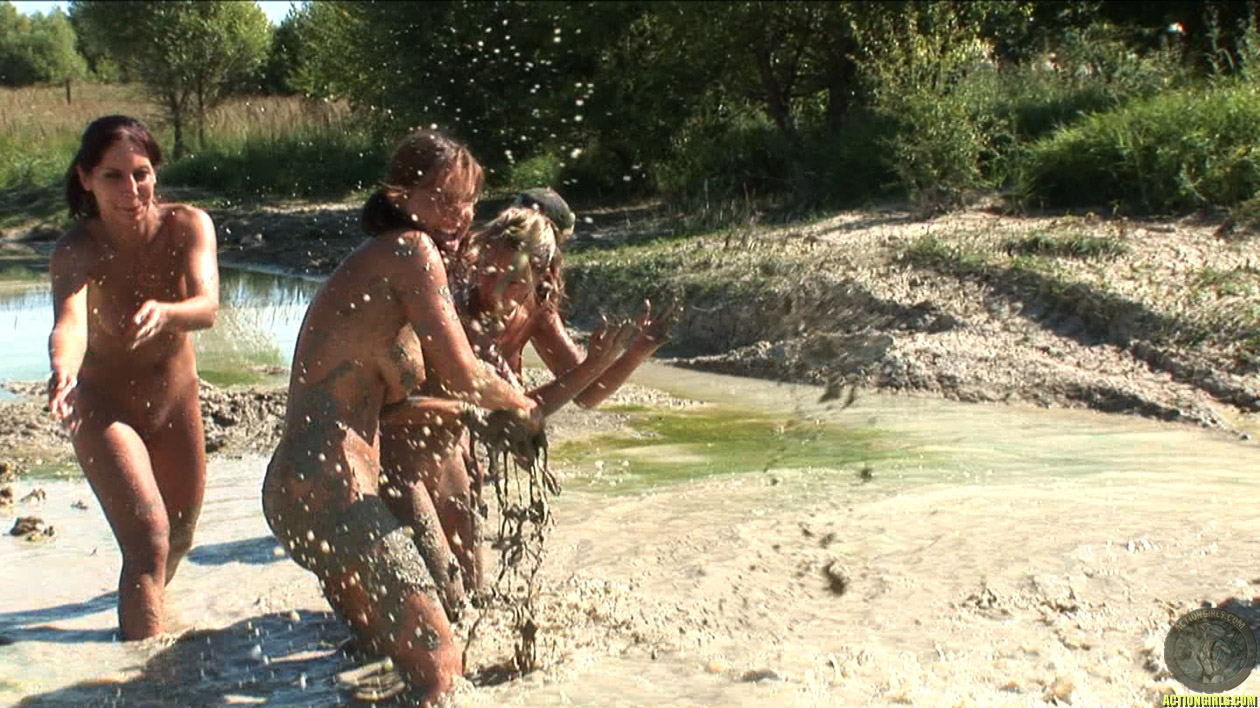 Exclusive Actiongirls Boot Camp Mud Wars Photos Movies